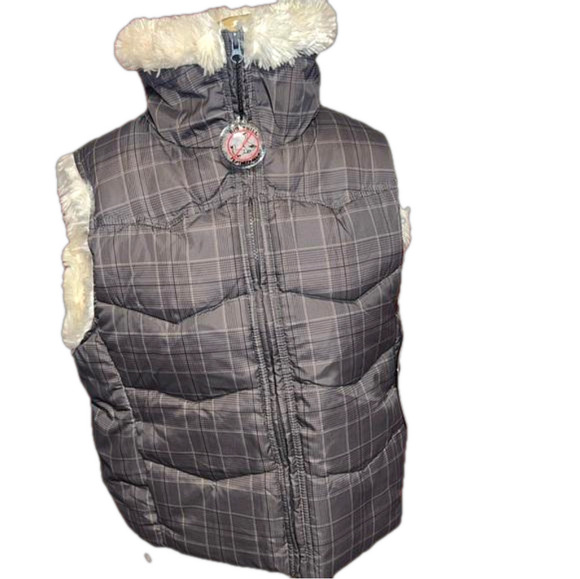 NWT Big Chill Plaid Faux Fur Vest Large - Picture 1 of 9
